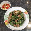 รูป Cooksnap ของ Chanin Leo Han เมื่อเขาทำ กะเพราเนื้อแบบเบๆ