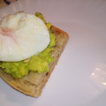 El cooksnap de Ana cuando hizo Huevo poché sobre tostada de aguacate 🥑.