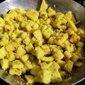 Disha Prashant Chavda's cooksnap of when they made વઘારેલા ઢોકળા અને હાંડવો (Vagharela Dhokla Handvo Recipe In Gujarati).