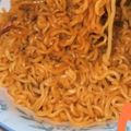 Aparna Tayal का कुकस्नैप जब उन्होंने इंस्टेंट मैगी (Instant Maggi recipe in Hindi) बनाया था।