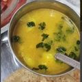 Usha dhingra का कुकस्नैप जब उन्होंने आलू मटर टमाटर की सब्जी (Aloo matar tamatar ki sabzi recipe in Hindi) बनाया था।