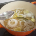 El cooksnap de Becky cuando hizo Salmón escalfado con vinagreta de hierbas.