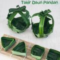 Cooksnap dari shofisquenta untuk resep Takir Daun Pandan