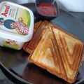Rita Solanki's cooksnap of when they made આલુ મટર સેન્ડવીચ (Aloo Matar Sandwich Recipe In Gujarati).