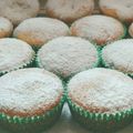 p1eszter Cooksnap-ja, amikor elkészítette a(z) Vaníliapudinggal és csokidarabokkal töltött muffin receptet.