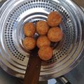 Cooksnap dari Debora Dwi untuk resep Bola-Bola Nasi Ayam Keju (MPASI 1 tahun lebih)