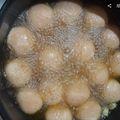 Mayuran Mitali's cooksnap of when they made রসগোল্লা (Rosogolla recipe in bengali).