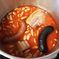 El cooksnap de Isaac Menéndez cuando hizo Fabada asturiana.