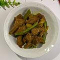 Cooksnap Nur Nadiah semasa beliau membuat Daging Goreng Kunyit.