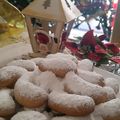 Cooksnap από Konstantina Lignou στη συνταγή Κουραμπιέδες βουτύρου μπουκίτσες