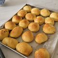 Cooksnap dari Selvi Lieviantri untuk resep Milk Butter Bread Simple - ekonomis dengan 1/2 telur