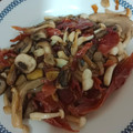 El cooksnap de Ari Rodriguez cuando hizo Rovellons  salteados con  Jamón  ibérico.