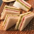 Poonam Singh का कुकस्नैप जब उन्होंने तीन रंग का सैंडविच (teen rang ka sandwich recipe in hindi) बनाया था।