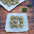 Cooksnap dari Rita Desyanti untuk resep Bola Daun Kunyit