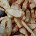 Seema Gupta का कुकस्नैप जब उन्होंने फिंगर चिप्स (finger chips recipe in Hindi) बनाया था।