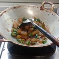 Cooksnap dari ミミ◦❧◦°˚°◦.¸¸◦°´❤*•.¸♥ 𝓔𝓻𝓵𝓲𝓷𝓪 𝓘𝓷𝓭𝓻𝓲𝔂𝓪𝓽𝓲 ♥¸.•*❤´°◦¸¸.◦°˚°◦☙◦彡彡 untuk resep Kikil Kecap Cabe Ijo