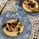 Cooksnap Wawa Waheeda semasa beliau membuat Pisang Karamel Sos Kastard.