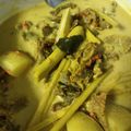 Cooksnap Nazz Uyun semasa beliau membuat Daging salai masak lemak cili api.