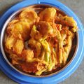 Nita Prajesh Suthar's cooksnap of when they made મિક્સ ભજીયા અને બેસન ની ચટણી (Mix Bhajiya Recipe in Gujarati).