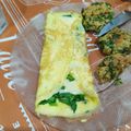 El cooksnap de Gaby Fernandez cuando hizo Omelette con espinaca y queso.
