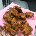 Sheba Awais Butt's cooksnap of when they made Jhat phat Spring Onion Pakoray.