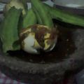Cooksnap dari Ulfah Maulida Oktaviyani untuk resep Telur penyet sambal kemiri - Jawa Timur