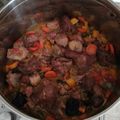 Cooksnap-ul lui AGAVRILOAIE VICTOR atunci când a preparat Carne de porc cu prune uscate la cuptor și piure de cartofi.