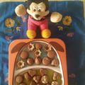 Saroj Shah's cooksnap of when they made હોળી સ્પેશિયલ ચોકલેટ્સ (Holi Special Chocolates Recipe In Gujarati).