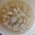 Cooksnap dari Yohanes Pratitis untuk resep 107.Bakso ayam (pk blender)