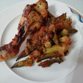 Cooksnap από dcroula στη συνταγή Μπάμιες με Μπούτια 🐔 κοτόπουλου με 🍅 ντοματα τριμμένη!!!!