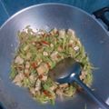Cooksnap dari Uswatun (mamah Fathan) untuk resep Tumis Labu campur tahu Ala2 Kuuu😊😊
