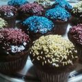 Cooksnap από elenixania στη συνταγή Muffins με σοκολάτα και γλάσο σοκολάτας