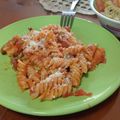 El cooksnap de DaNii Valdés cuando hizo Pasta tornillo con champiñones.