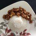 Cooksnap Sabrina Ismail semasa beliau membuat Nasi Pad Kra Pao.