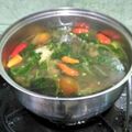 Cooksnap dari HANI HUTRIANI untuk resep Sop Ikan Gurame praktis bumbu komplit....
