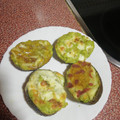El cooksnap de Laurita Violin cuando hizo Barquitas de aguacate y queso emmental.