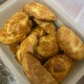 Cooksnap από fotini στη συνταγή Τυροπιτάκια κουρού με ανθότυρο και δυόσμο