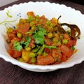 Madhu Jain का कुकस्नैप जब उन्होंने गाजर मटर की सब्जी (Gajar matar ki sabzi recipe in Hindi) बनाया था।