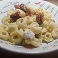 Cooksnap από 🍝🍕miss Marmelade(Στέλλα+Βαλέριο)🍩🥐 στη συνταγή Τορτελίνια με μυζήθρα, λιαστή ντομάτα και γέμιση τυρί-ντομάτα