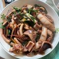 思葶 的 5分鐘上菜-三杯塔香魷魚 cooksnap