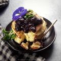 Cooksnap Wie Mohamad semasa beliau membuat Pancake Gebu.