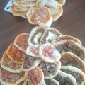Cooksnap de Karol Benke quando cozinhou 210-Esfihas de carne.