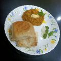anushka goel का कुकस्नैप जब उन्होंने पाव भाजी (pav bhaji recipe in Hindi) बनाया था।