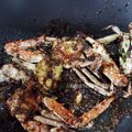 Cooksnap Azyyati Zakaria semasa beliau membuat Ketam Masak Kam Heong.