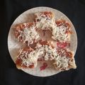 Rekha Vora's cooksnap of when they made મસાલા પાવ (Masala Pav Recipe In Gujarati).