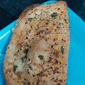ARSHA's cooksnap of when they made டோமினோஸ் ஸ்டைல் சீஸி கார்லிக் பிரட் (Cheesy Garlic Bread).