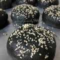 Cooksnap dari Tri Yunianti untuk resep Black Buns Burger