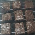 Cooksnap dari Anni Racharti Mulyani untuk resep Brownies panggang 1 telur Shiny Crust