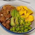 El cooksnap de Paul Pope cuando hizo Poke de salmón 🥒🥭🥑🍚.