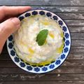 El cooksnap de Dos Rombos en la Cocina cuando hizo TzatzikiSalsa griega de yogur.
